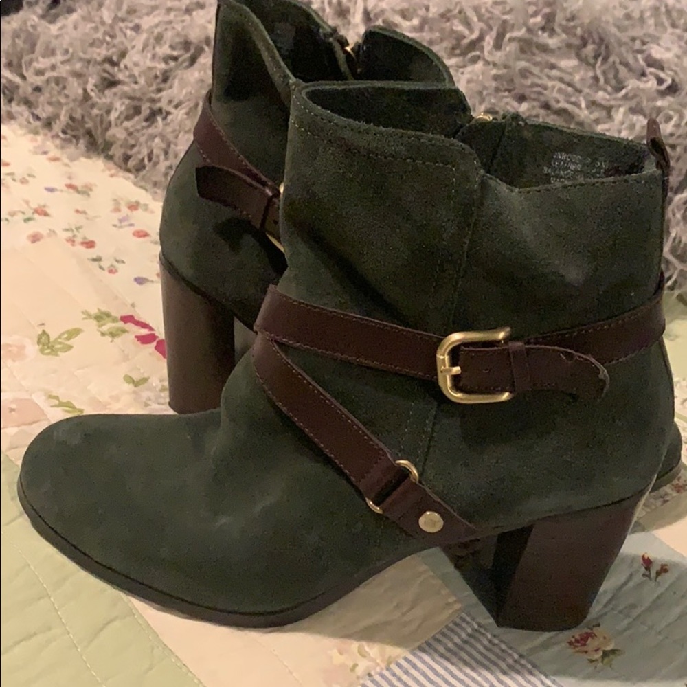 hunter green booties